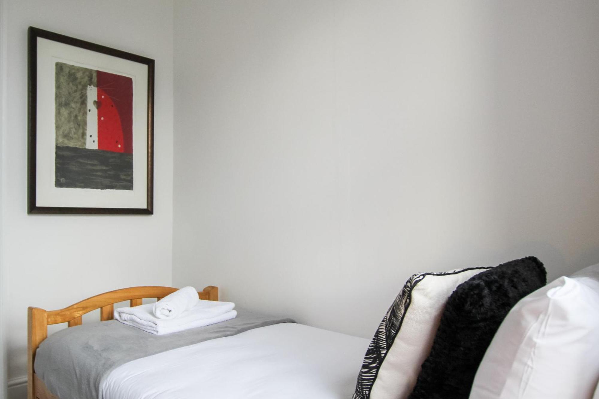 Fairways View - Spacious Apartment - Sleeps 6 - Lovely Views - By Rework Accommodation Hoylake Zewnętrze zdjęcie