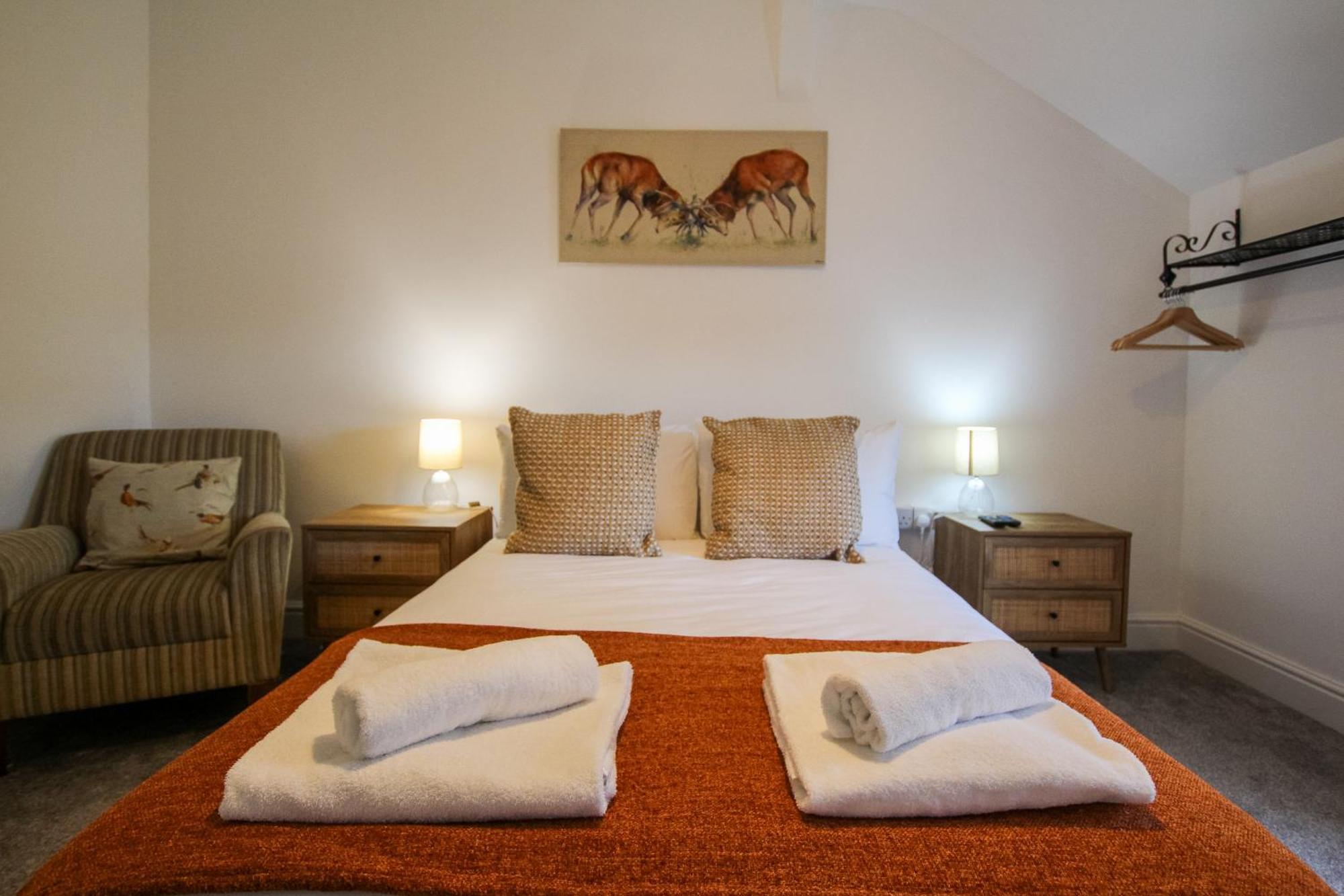 Fairways View - Spacious Apartment - Sleeps 6 - Lovely Views - By Rework Accommodation Hoylake Zewnętrze zdjęcie