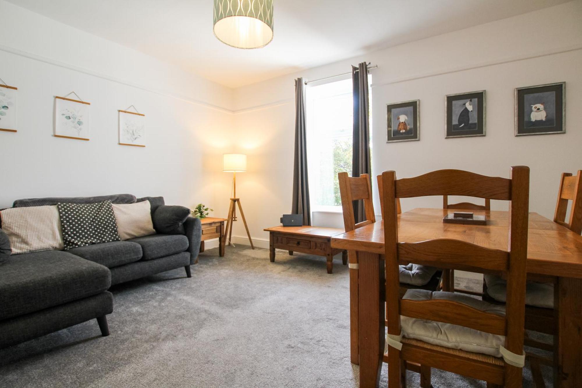 Fairways View - Spacious Apartment - Sleeps 6 - Lovely Views - By Rework Accommodation Hoylake Zewnętrze zdjęcie