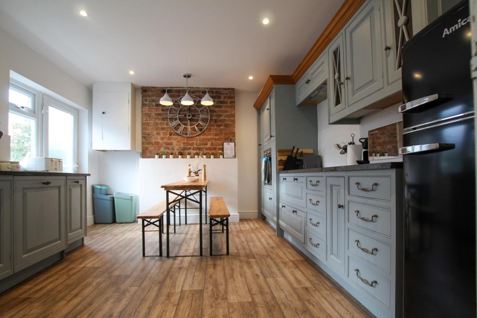 Fairways View - Spacious Apartment - Sleeps 6 - Lovely Views - By Rework Accommodation Hoylake Zewnętrze zdjęcie